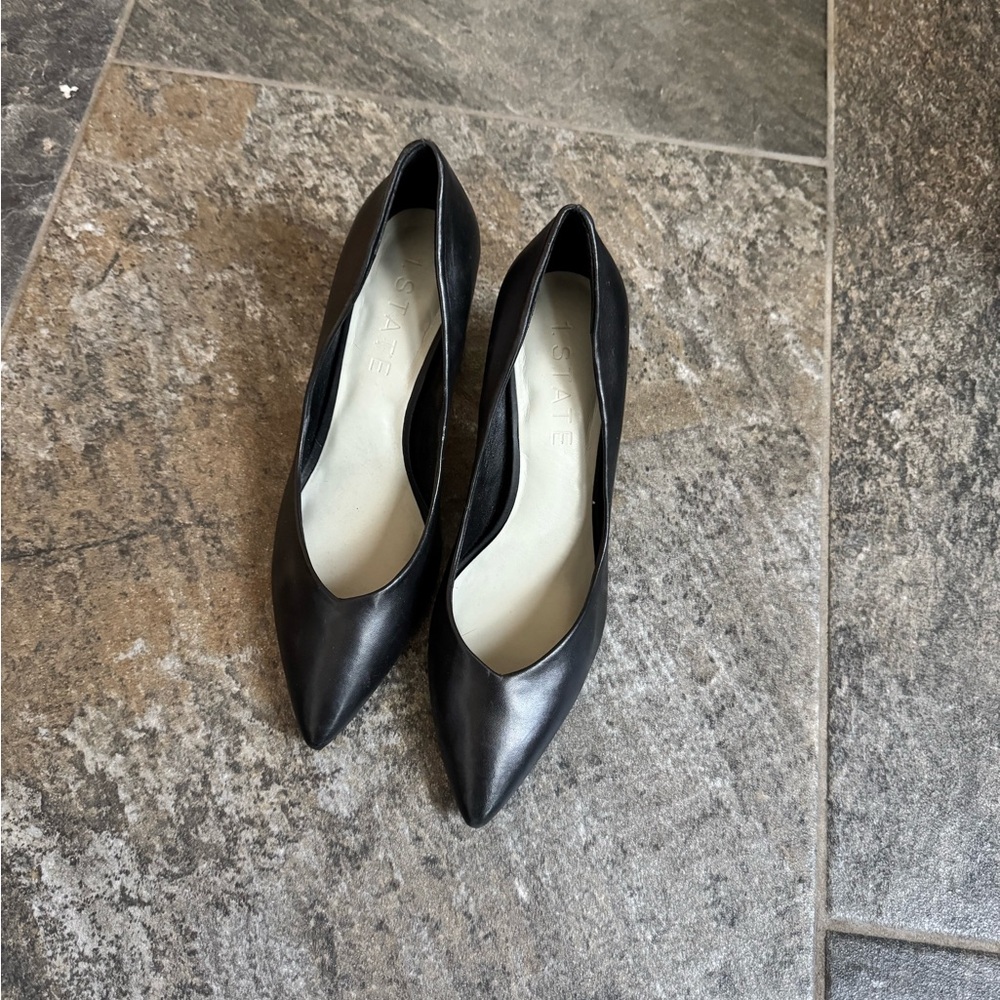 1. State Black leather Saffy block heal pump 8.5 size